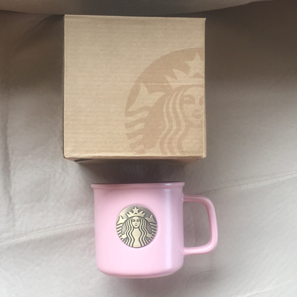 Starbucks Sakura 2021 Pink Mug